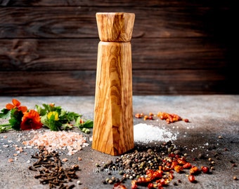 Pepper Mill Grinder, Pepper Mills, Pepper Mill Olive Wood, Salt Mill, Salt and Pepper Shaker, Vintage Pepper Shaker, Pepper Grinder Handmade