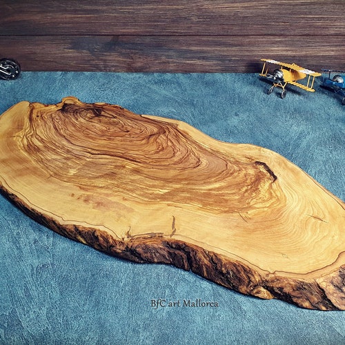 Beldinest Olive Wood Rustic Cutting Board - View #2