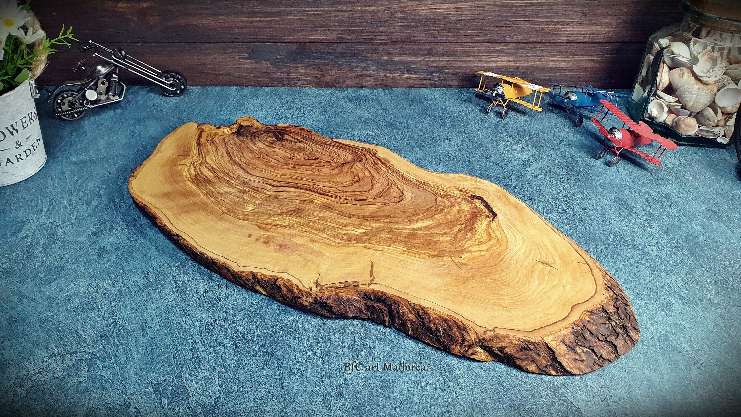 Tree Trunk Board