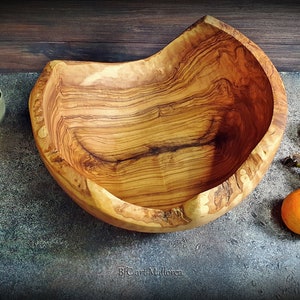 Large Salad Bowl Customizable Olive Wood With Organic and Rustic Shapes, Large Handmade Fruit Bowl, Unique Wooden Centerpiece