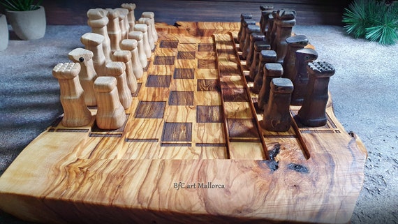 Wooden chess set — Three Trees Workshop