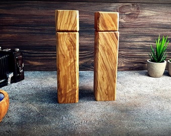 Set di macina sale e pepe artigianale per condire il legno d'ulivo, set di macina sale e pepe, macina spezie moderno con macina in ceramica