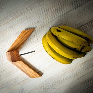 Personalizowany ręcznie robiony stojak na drzewo Banana Hanger, oryginalny stojak na Banana Hanger, stojak na Banana Holder z drewna oliwnego, wieszak na Banana z drewna oliwnego