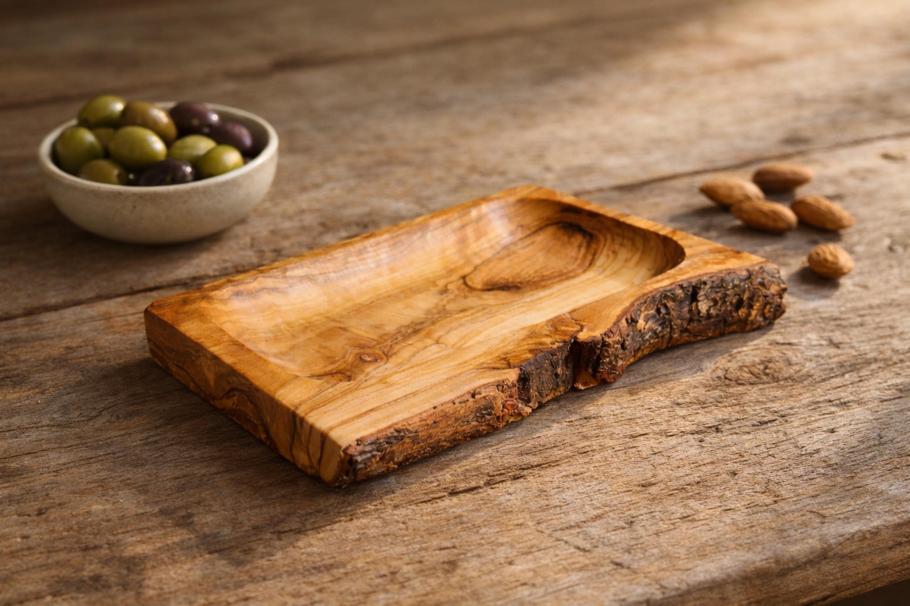 Bandeja de Madera de Mañío | Elegancia Natural para tu Hogar Bandeja de Madera de Mañío | Elegancia Natural para tu Hogar
