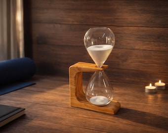 Handgjort 50-minuters timglas i olivträ, unik design av BFC Art Mallorca, anpassningsbar present, elegant dekorationsmöbel