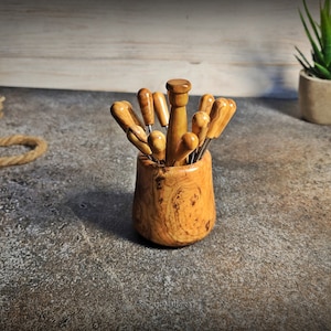 Pear-shaped skewer holder made of Olive Wood with 12 skewers, Set of mini skewers cocktails and Appetizers, Holder Appetizers Wedding Tables