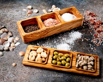 Grande salière avec un couvercle pratique et 3 compartiments en bois d'olivier pour toutes sortes de sel, d'épices et toutes sortes de condiments, salière