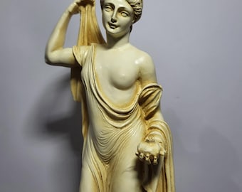 ヘラ像 ギリシャの出産の女神 緑青色 24 cm - Etsy 日本