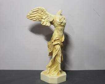ヴィンテージ　ブロンズ像「勝利の女神」 サモトラケのニケ ブロンズ像彫刻 - 翼のある勝利の女神 - Etsy 日本