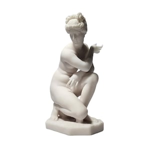 Crouching Venus  Statue Exact Replica Sculpture 18cm Greek Roman Goddess