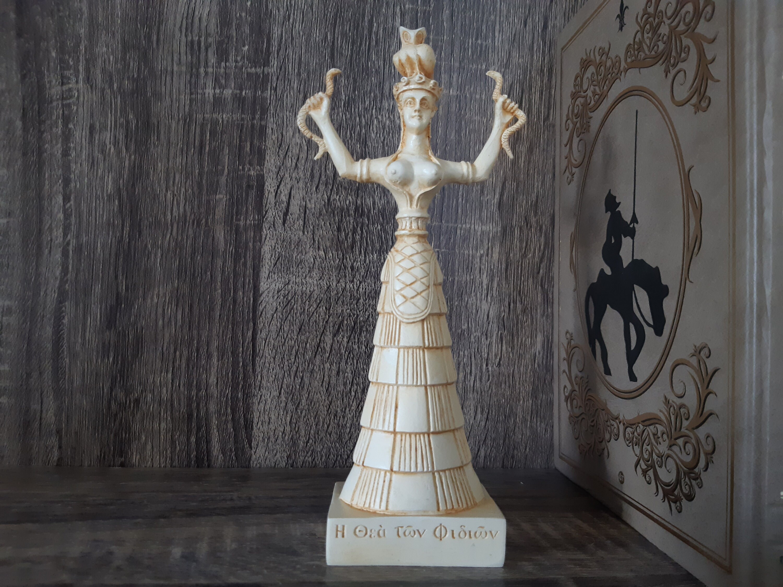 Statue De La Déesse