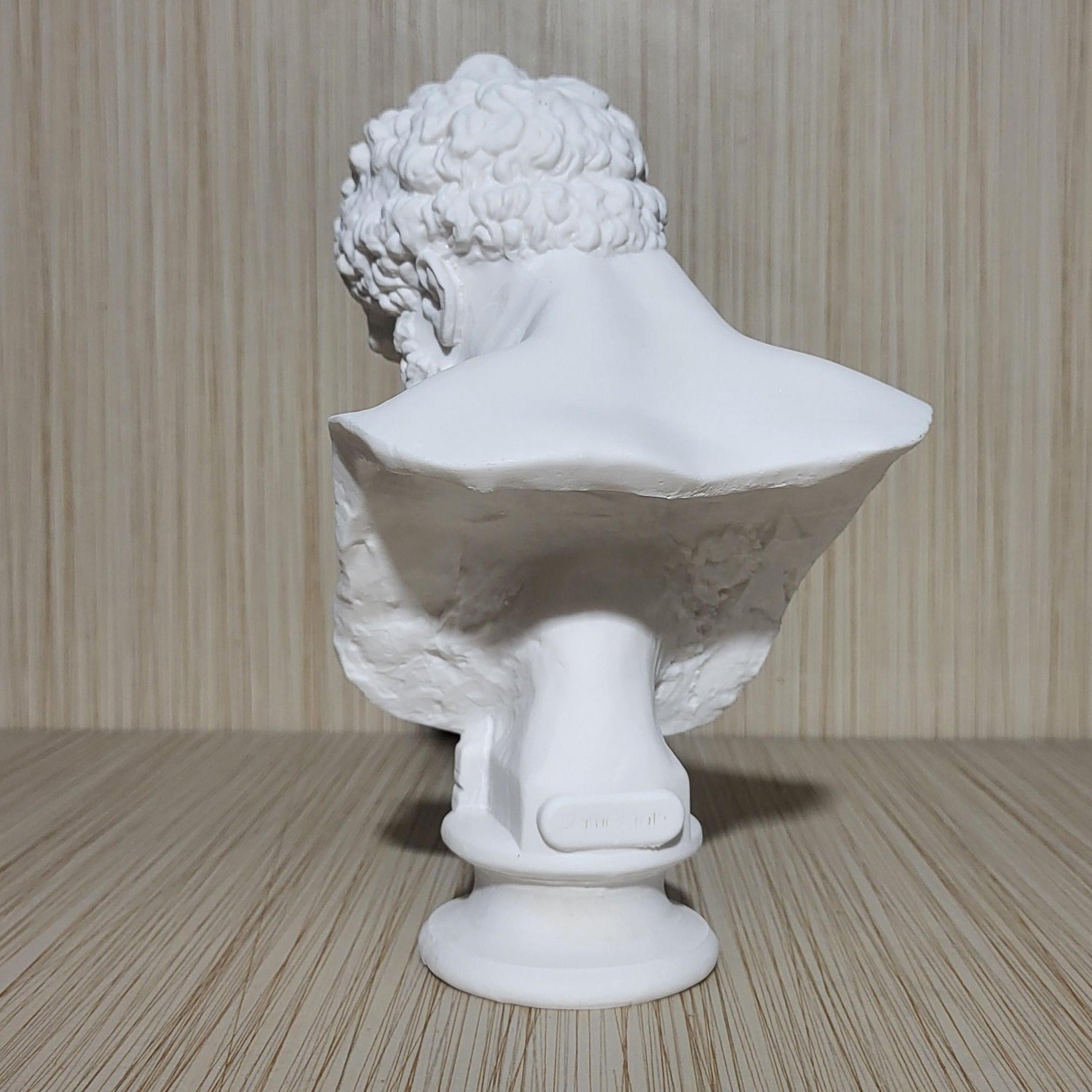 ヘラクレス・ファルネーゼの胸像彫刻 正確な博物館レプリカ 彫像 20 cm