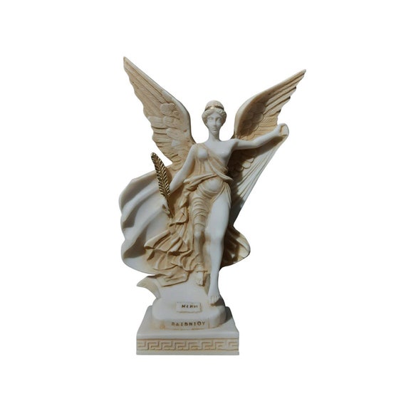Estatua de la Diosa Nike de Paionios Mitolog a griega antigua