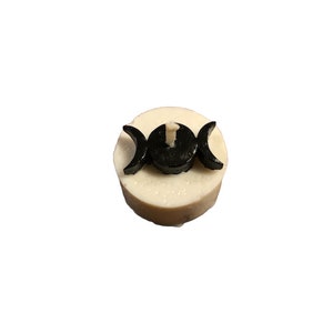 Triple moon goddess tealight candle