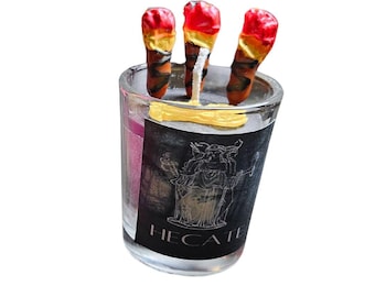 Hekate candle