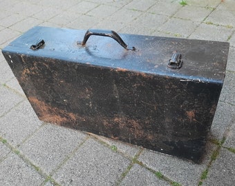 Alter Koffer, Metallkoffer, für Vintage Deko oder als Werkzeugkiste