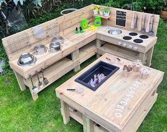 Outdoor Wooden Mud Kitchen: Sensory Exploration Station