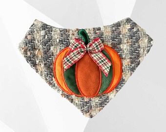Bandana para cachorro/Bandana de abóbora para cachorro, Bandana para cachorro em promoção de amostra de alta costura/Acessório feito à mão para cachorro pequeno/Bandana exclusiva para cachorro/Pronta para envio