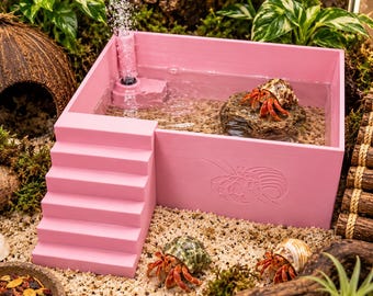 Large Hermit Crab Bubbler Pool. Spacious Room For Cabbies. Built In Ramp For Easy Climbing. Sturdy & Durable. Fast Delivery From Canada.