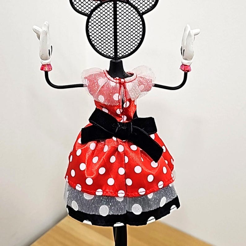 Authentic Disney Shanghai Disney Resort Minnie Mouse Jewelry Hanger 14.5" image 8