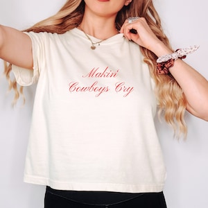 Makin Cowboys Cry Crop Top Western Boxy Tee Country Music Vintage Shirt Cowboy Festival Crop Top Cowgirl Crop Rodeo Crop Top Yellow Western