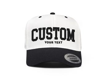 Gorra personalizada de dos tonos, gorra bordada personalizada con snapback y fuente universitaria. Gorra escolar personalizada. Crea tu propia gorra bordada personalizada con snapback de dos tonos.