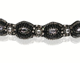 Great Gatsby Stirnband In Schwarz mit Diamant Akzent Gatsby Flapper 1920er Strass und Perlen Stirnband. Verstellbares Band für jeden Kopf.