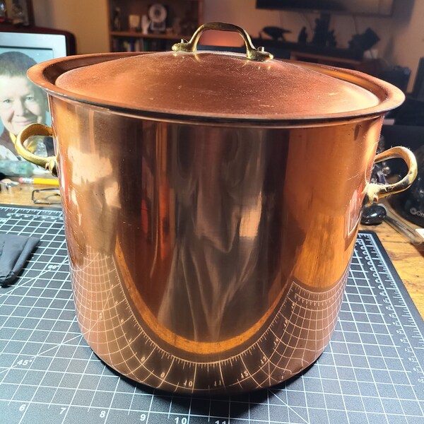 Very Nice Vintage Large Copper Stockpot with Lid