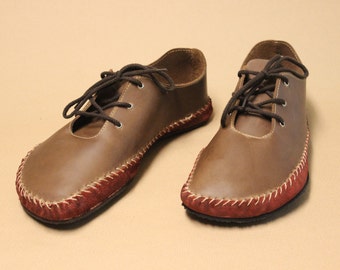 Chaussures fabriquées en Allemagne, chaussures pour hommes en cuir, chaussures faites à la main, chaussures minimales durables, boîte à bout large | Mod. 12 décolleté marron-rouge