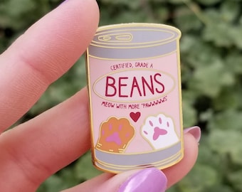 Pin de esmalte duro divertido con forma de lata de frijoles para amantes de los gatos, diseño original
