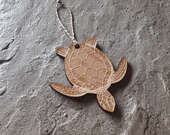 Turtle ornament, sea turtle ornament, turtle decoration, custom engraved sea turtle, wooden turtle, coastal decor