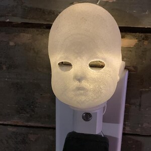 3D Print - Doll Head Night Light