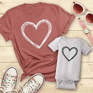 Mama Heart Shirt, Little Heart Shirt, Mommy and Me Shirts, Matching Family Outfits, Matching Shirts, Mom Baby Set