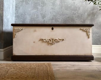 Victorian Pine Blanket Box: Antique Storage Chest