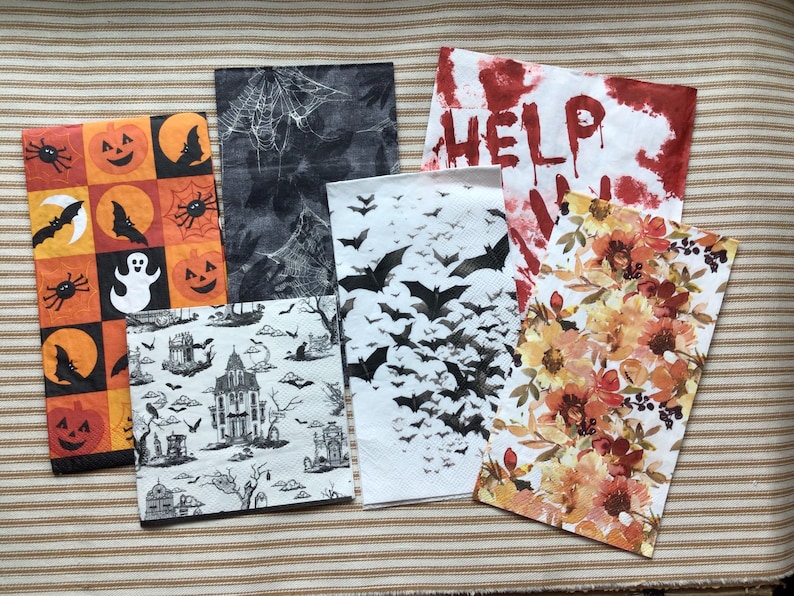 You will receive 6 pieces of Halloween napkins with the extra layers already removed.