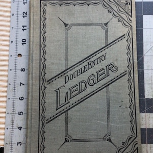 Couvertures de livres vintage pour journaux indésirables (20 variétés de papiers incluses)