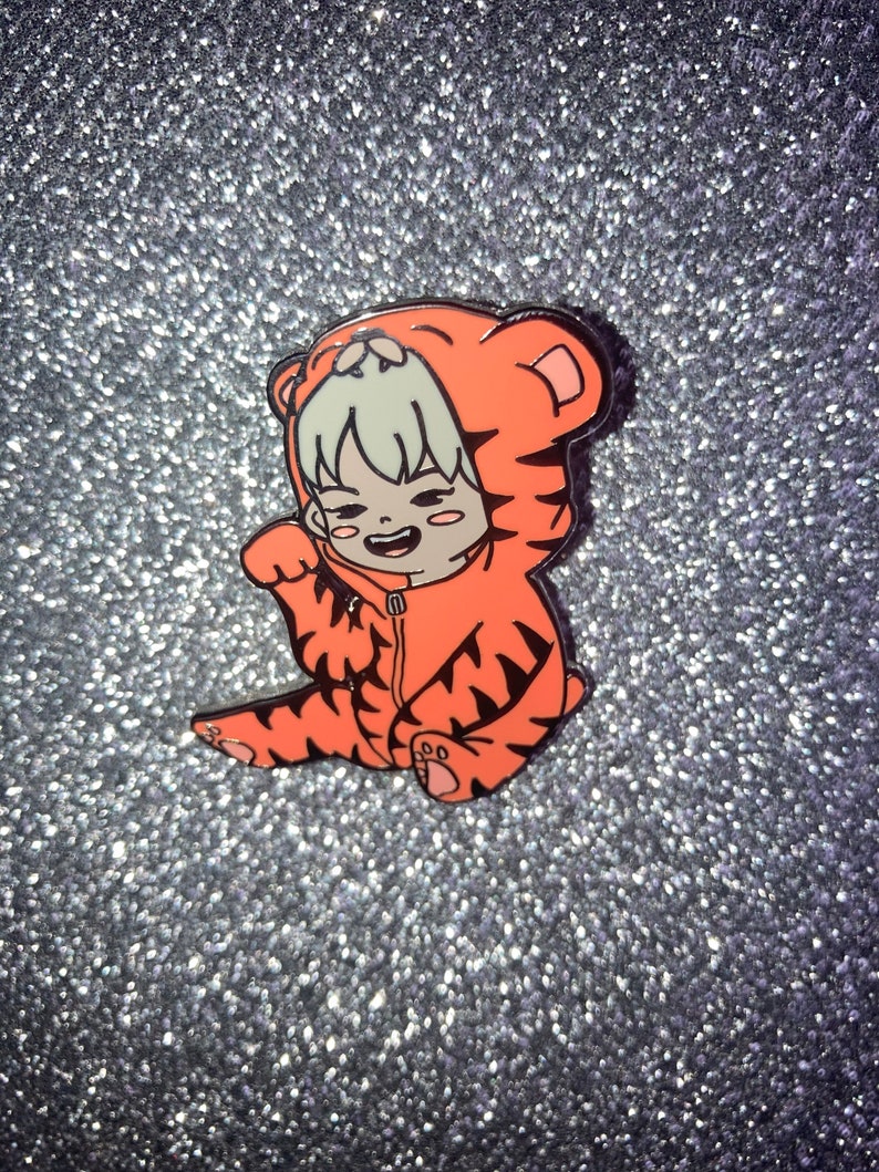 Hoshi the Tiger King Enamel Pin INSTOCK