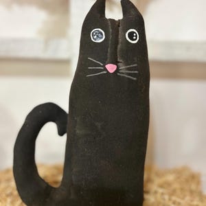 Primitive Halloween Black Cat Art Doll – Hand-Painted Muslin Folk Art – 9” Tall