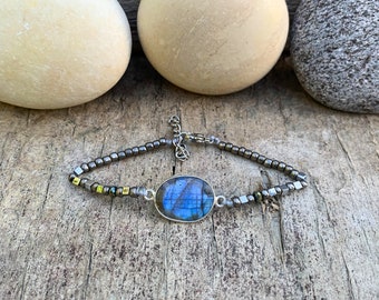 Blue Flash Labradorite Bracelet: Boho Healing Crystal Jewelry, Sterling Silver Beaded, Adjustable fit