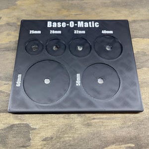 Miniature base magnetize tool