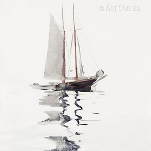 Pode incluir: Uma pintura em aquarela de um veleiro com duas velas em um corpo de água tranquilo. O veleiro é de cor marrom escura com uma vela branca e uma vela cinza claro. A água é de cor azul claro com um reflexo do veleiro.