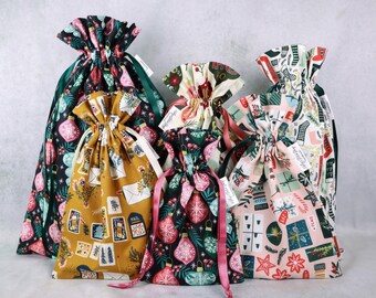 Reusable Fabric Gift Bag: Holiday Drawstring Eco-Friendly Christmas Wrapping Sack