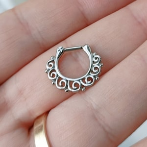 Septum Clicker Silver Indian design 16g (1.2mm) 316L steel closure bar Septum Jewellery- 16G Septum Ring Nose ring
