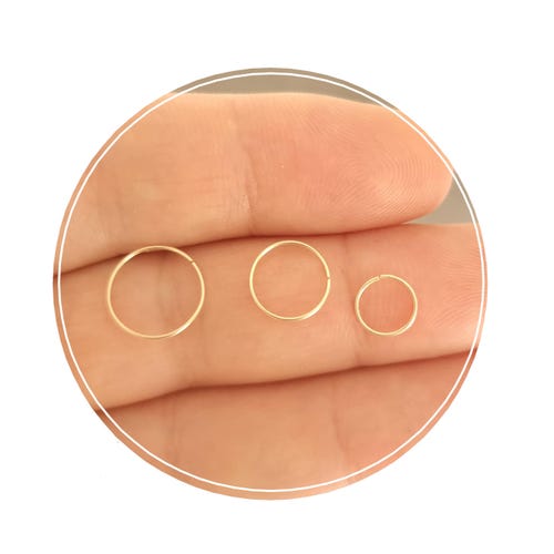 Clou De Nez Droit Ressort En Or 9 Carats Avec Zirconium - Neuf Avec étiquettes, Jewellerybox