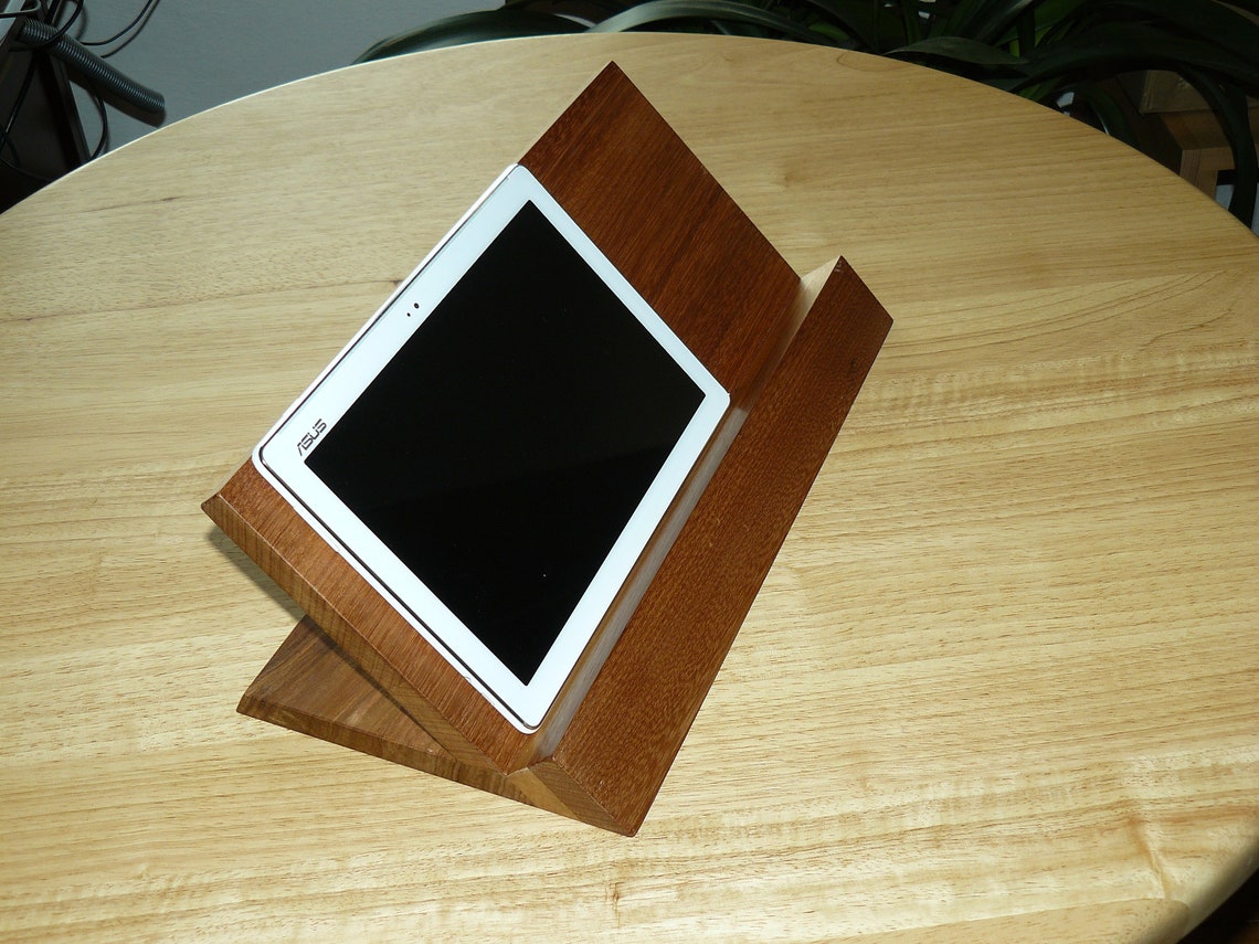 TabletStänder aus exotischem Holz aus Paletten Etsy