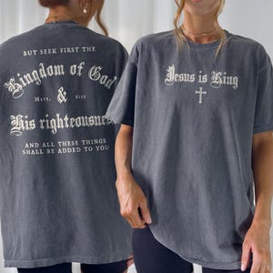 Seek First the Kingdom of God Bible Verse Tshirt Matthew 6:33 Gospel Shirt Jesus is King Christian T Shirt Vintage Style Church Clothes Pepper