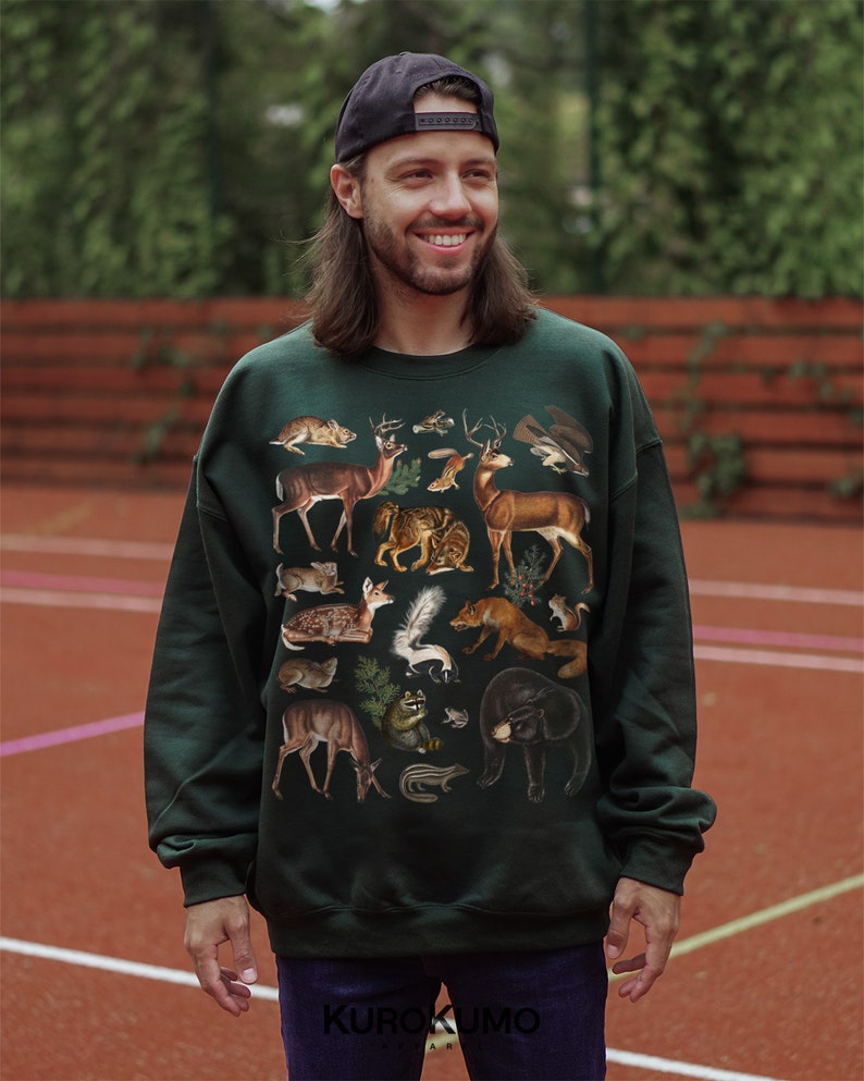 Woodland Animals Crewneck National Forest Mountain Sweater Fall Sweatshirt Environment Crew Neck Sweatshirt Environmental Vintage Sweater Forest Green