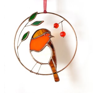 Stained glass robin with handmade beads in the ring Bird suncatcher  Window hangings  Christmas robin Porch hanging Mother&#39;s day gift.