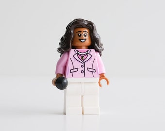 Oprah Winfrey, 'The Queen of All Media' - custom assembly minifigure from genuine LEGO® parts / Great gift for Oprah's fans