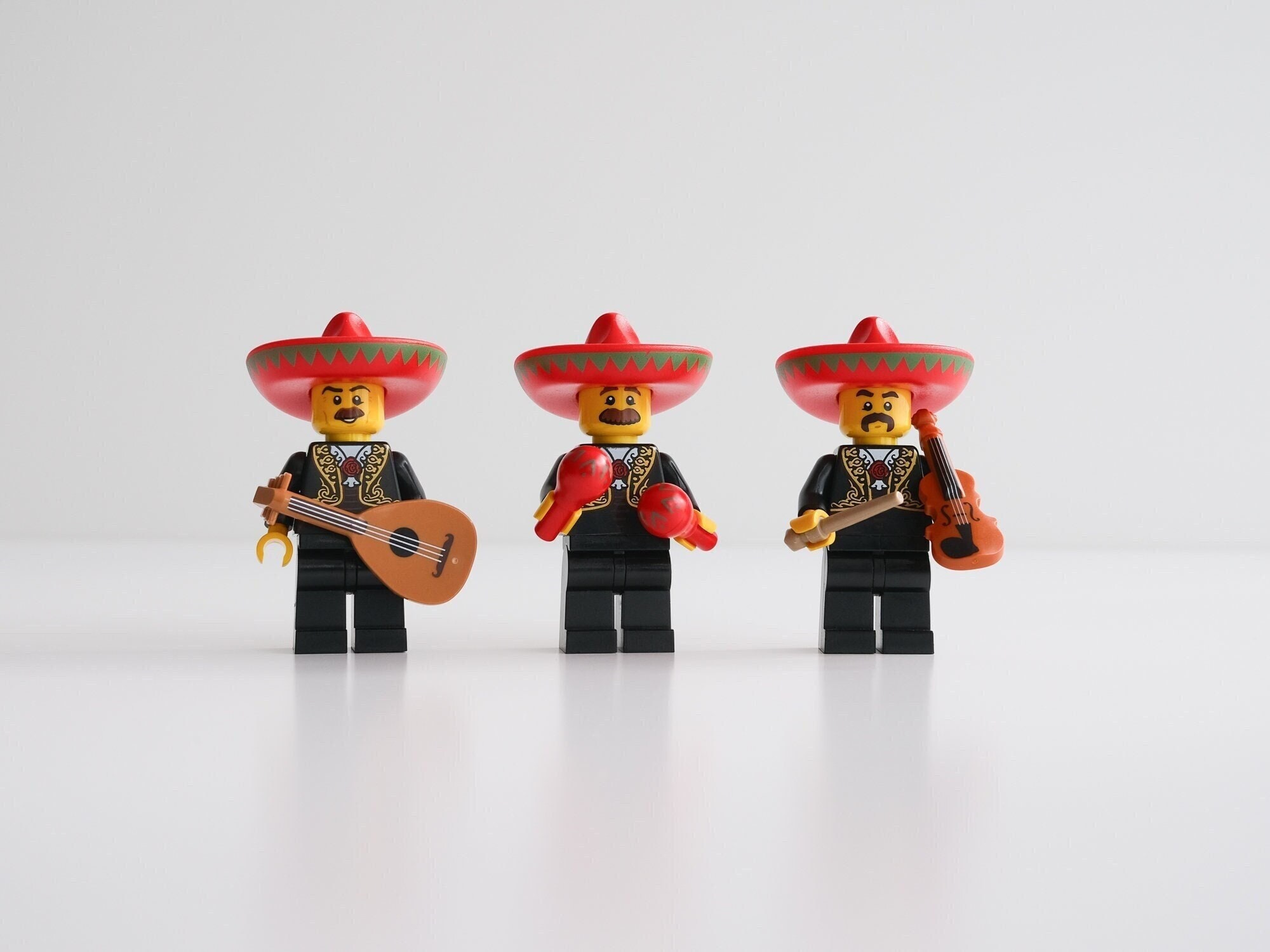 Lego mariachi sale